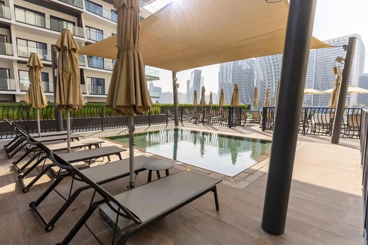 דירות דובאי Waves - Stunning 1Br With Huge Terrace & Scenic Views