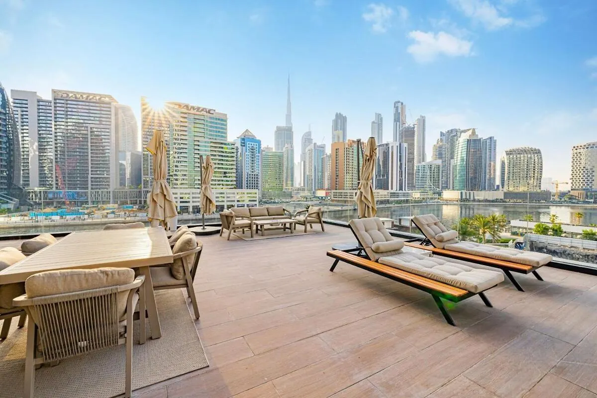 Waves - Stunning 1Br With Huge Terrace & Scenic Views Apartment Dubai 0*,  United Arab Emirates