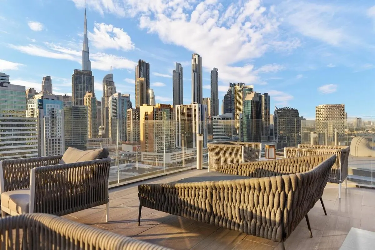 Waves - Stunning 1Br With Huge Terrace & Scenic Views Apartment Dubai 0*,